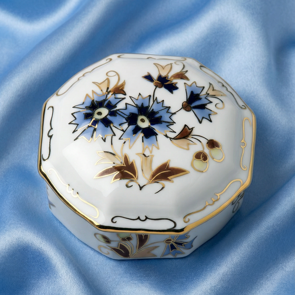 食器 ZSOLNAY HUNGARY Cornflower Octagon Bonbonier – ZSOLNAY