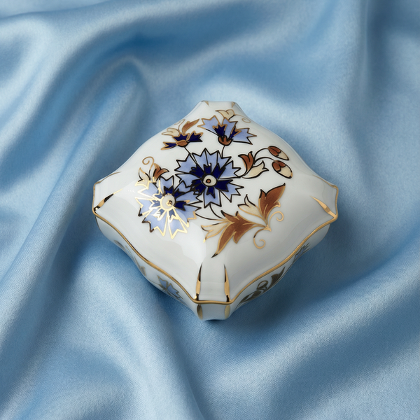 Zsolnay Cornflower Square Bonbonier - Large – ZSOLNAY