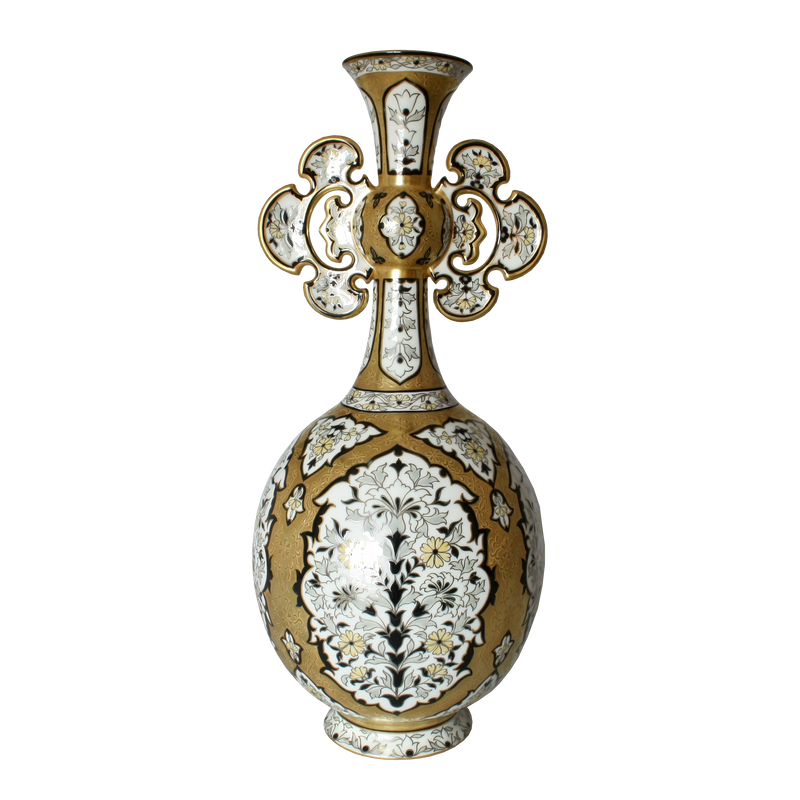 Oriental arab style zsolnay vase with gold and intricate pattern